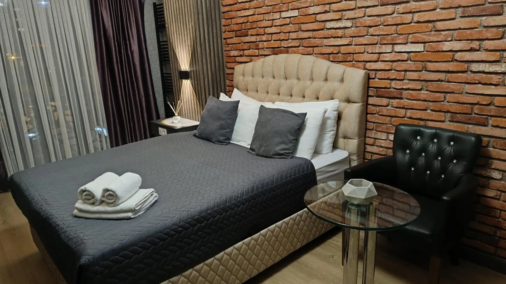 Nomad Hub Istanbul Residence 3*,